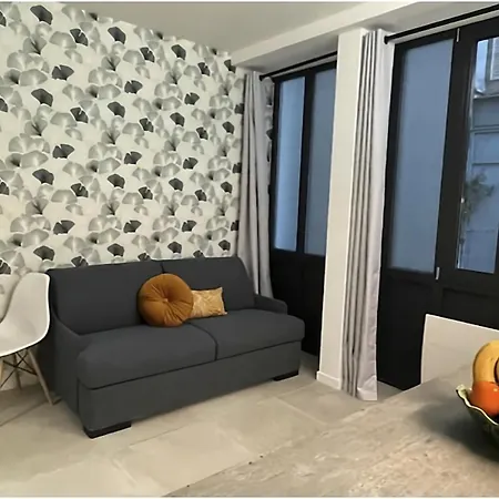 Modern In The Heart Of Appartamento